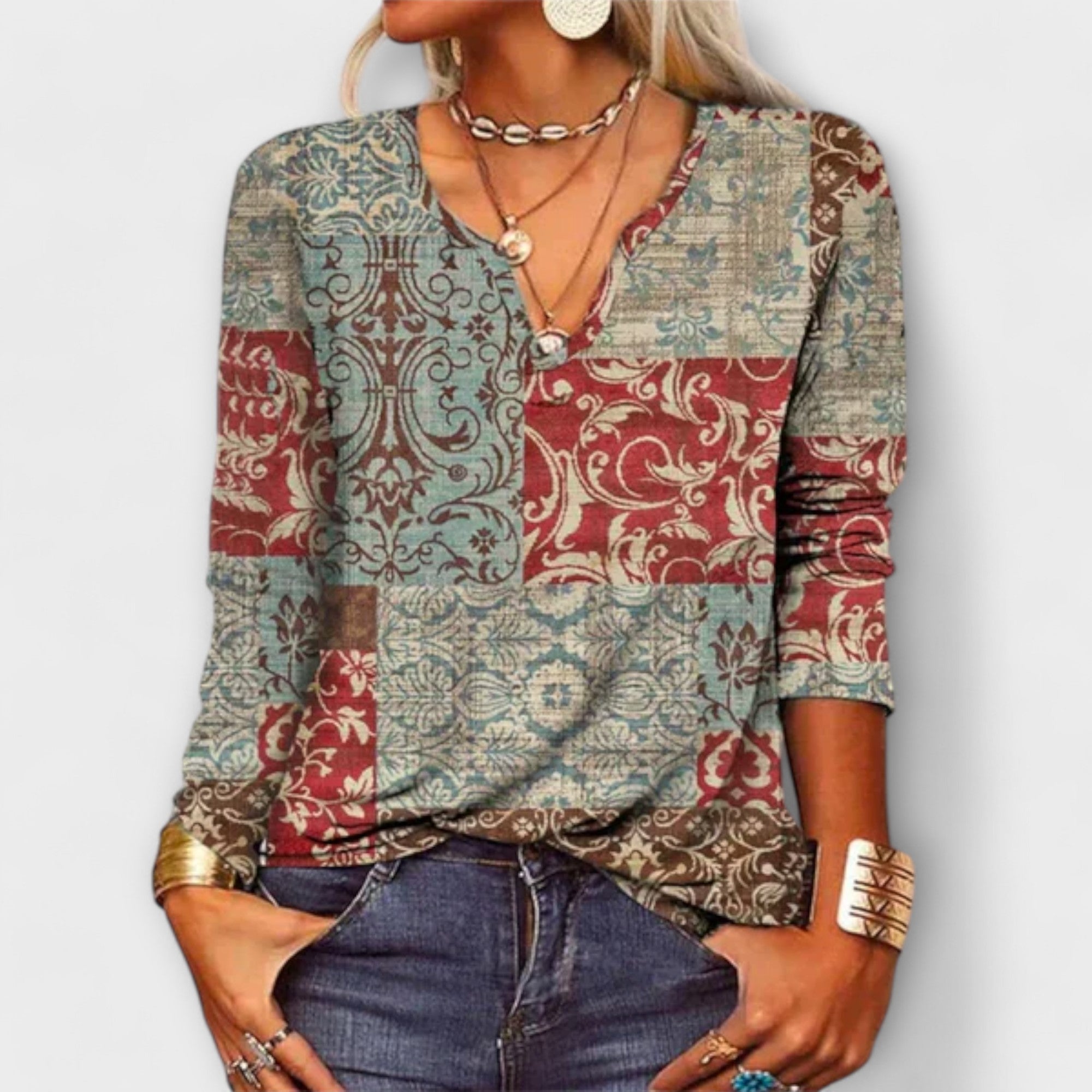 Océane Dubois - Comfortable and Stylish Shirt