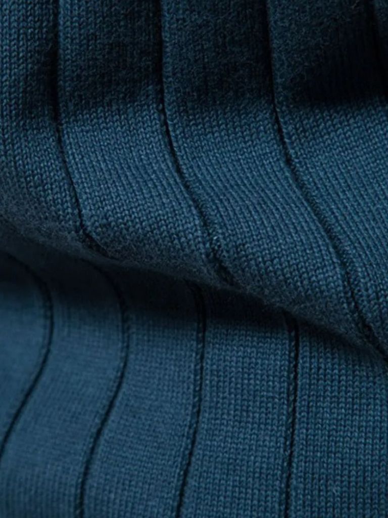 Simple Jacquard Zip Sweater - Alder & Voss