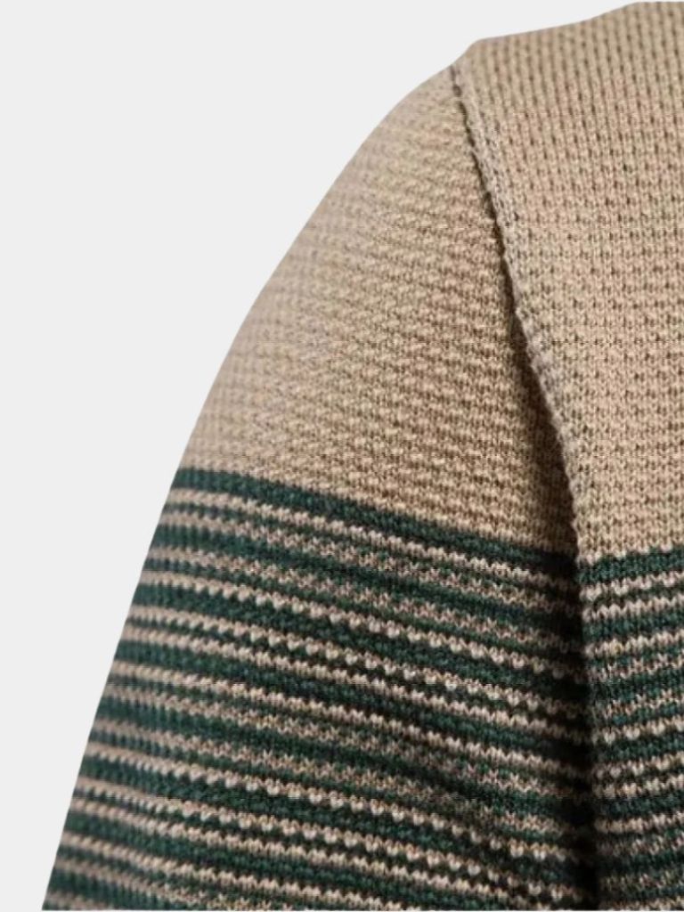 Round Neck Sweater - Alder & Voss