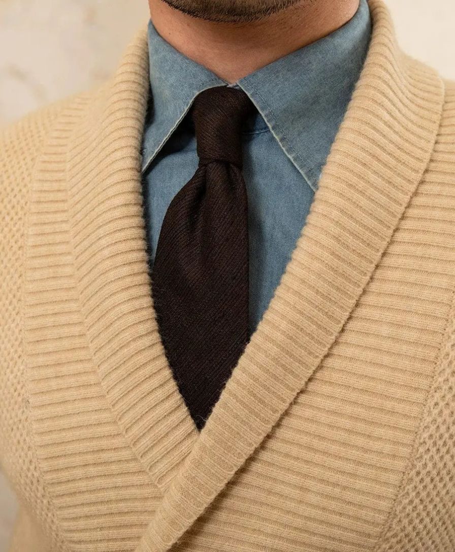 Elegant British Knitted Cardigan - Alder & Voss