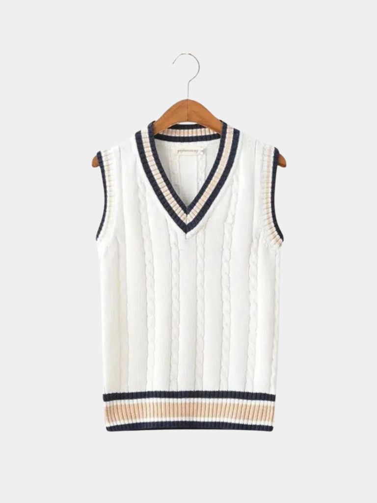 Elegant Knit Vest with V-Neck - Alder & Voss